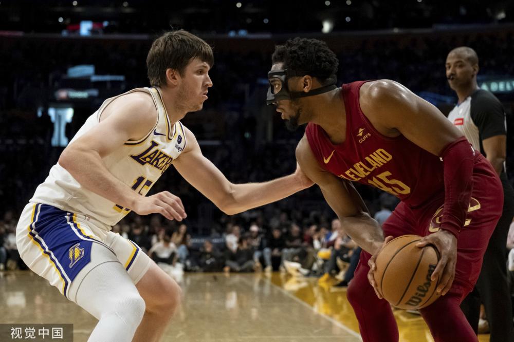 但同时也引 但同时也引