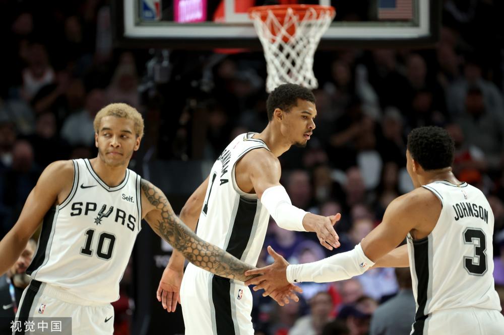 希克和迪亚 希克和迪亚