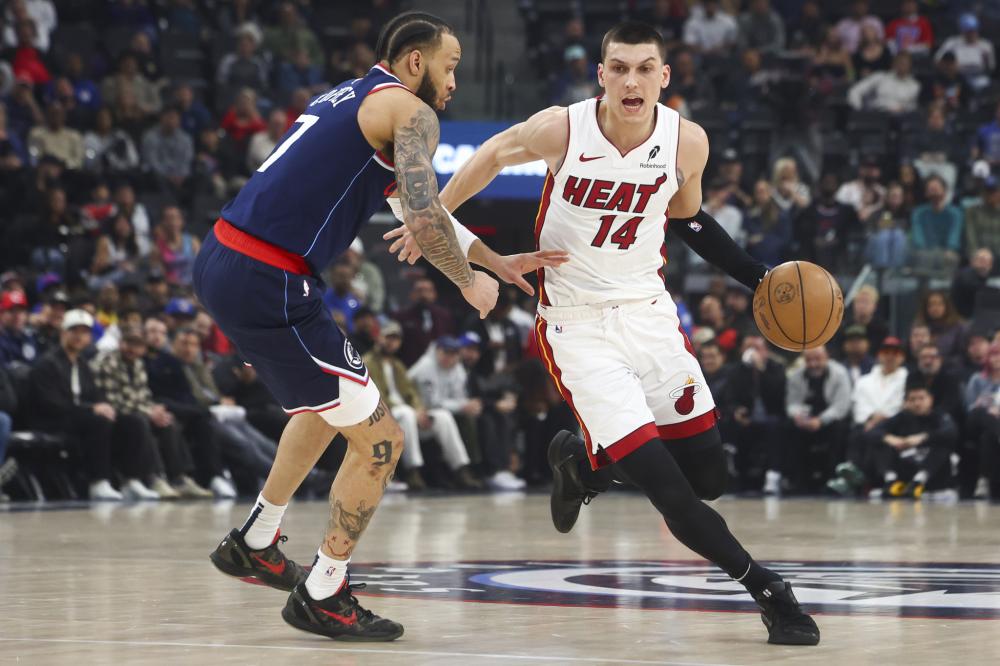 足球运动员 足球运动员