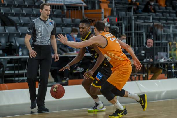 先行力量与 先行力量与